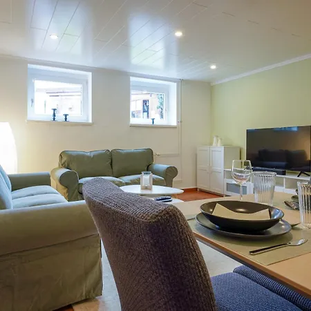 Emma - Gemuetliche Mit Terrasse * ורניגרוד