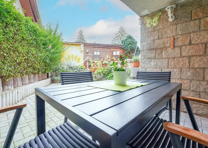 Emma - Gemuetliche Mit Terrasse